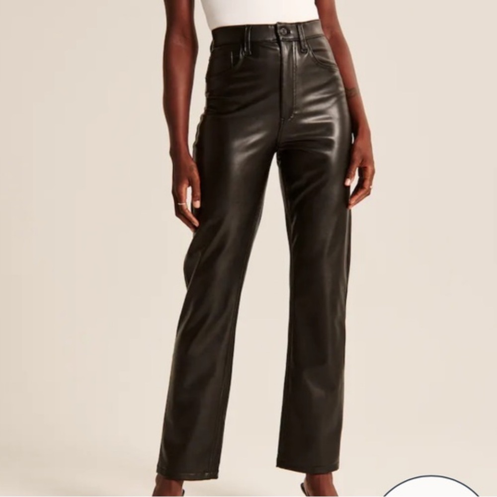 Vegan leather 90s straight pants